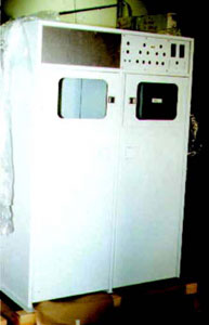 Scrubber Cabinet (self closing doors and windows).